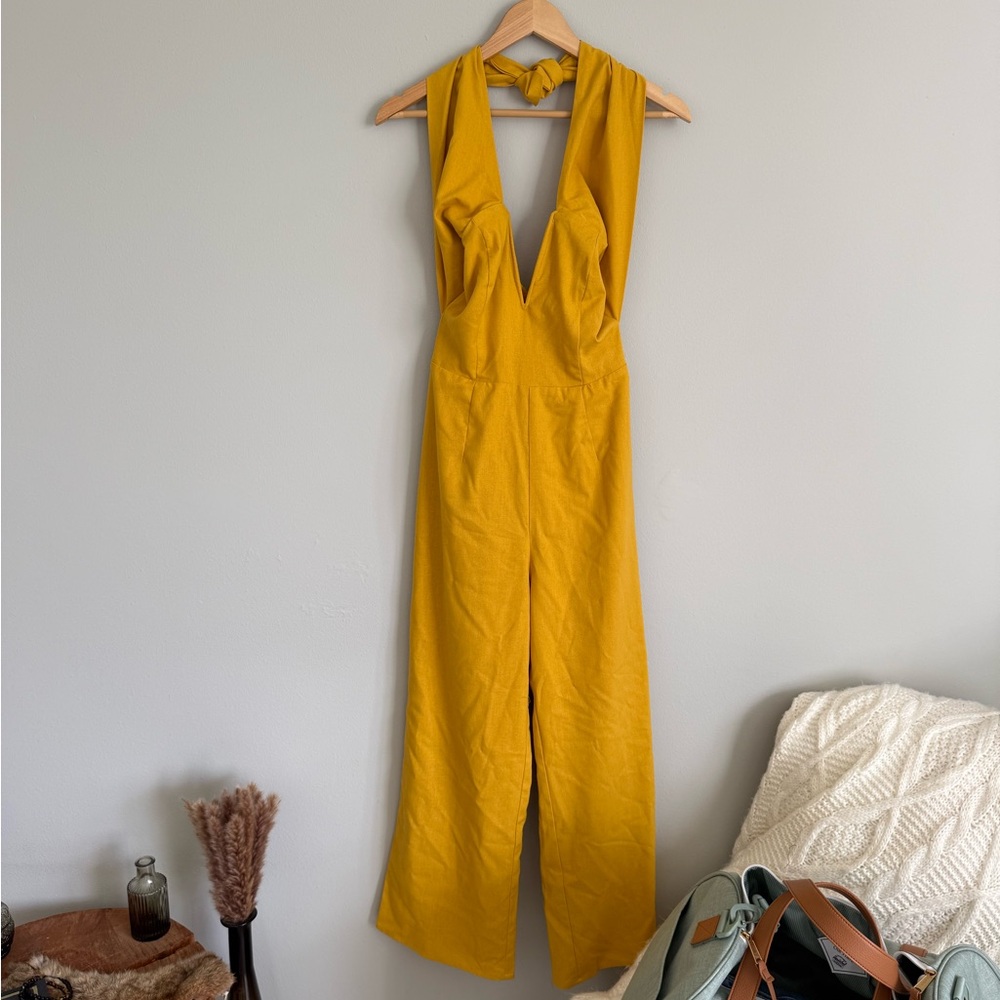 NWT Lulu's Golden Cotton Linen Blend Halter Jumpsuit